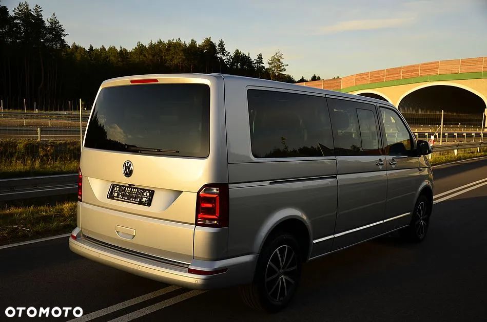 Volkswagen Multivan - 11