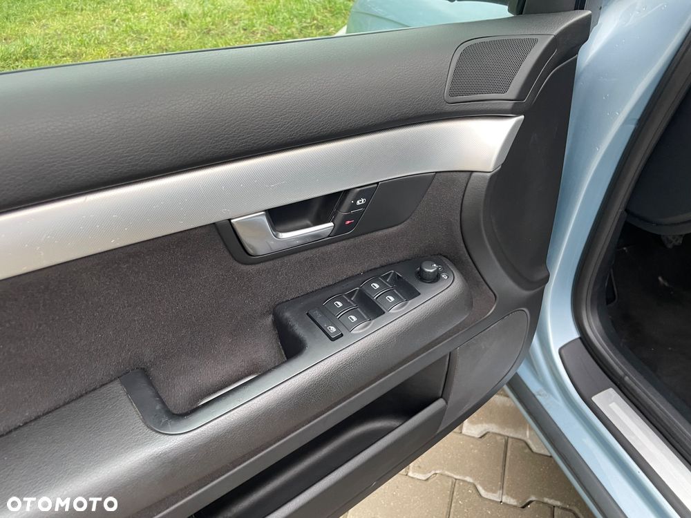 Audi A4 Limousine - 25