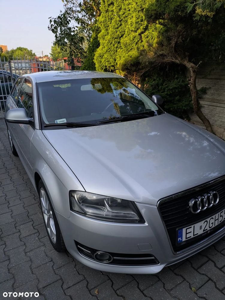 Audi A3 3-drzwiowe 1.6 Ambition - 2
