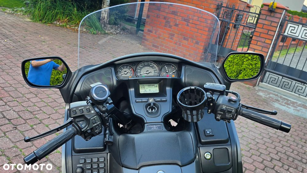 Honda GL - 8