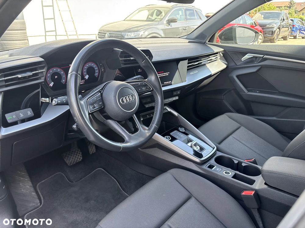 Audi A3 Limousine 35 TFSI mHEV S tronic - 10