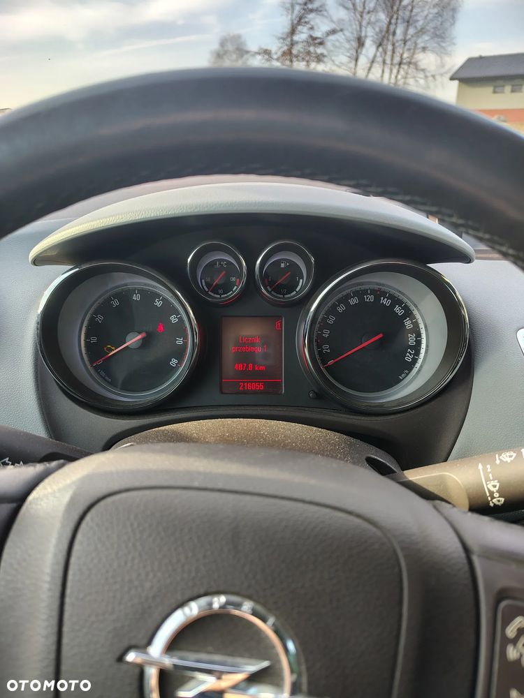 Opel Meriva - 12