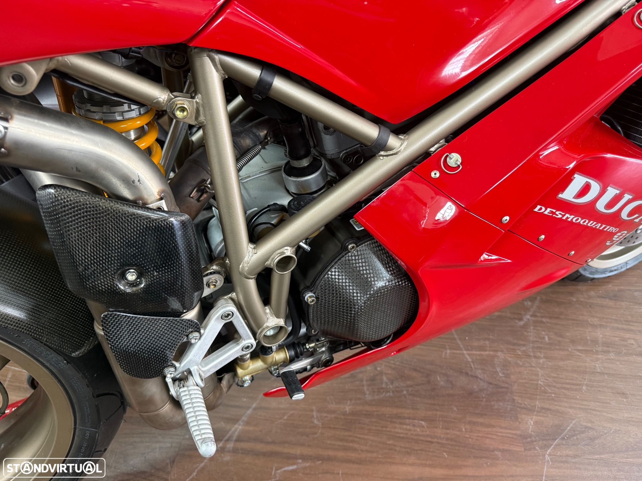 Ducati 916 - 2