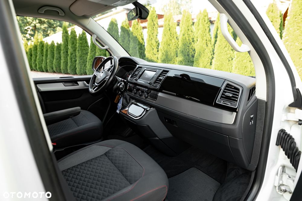Volkswagen Multivan - 26