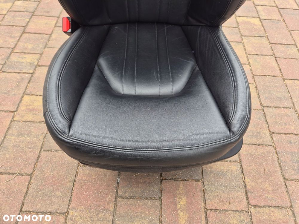 fotel lewy maserati ghibli - 2