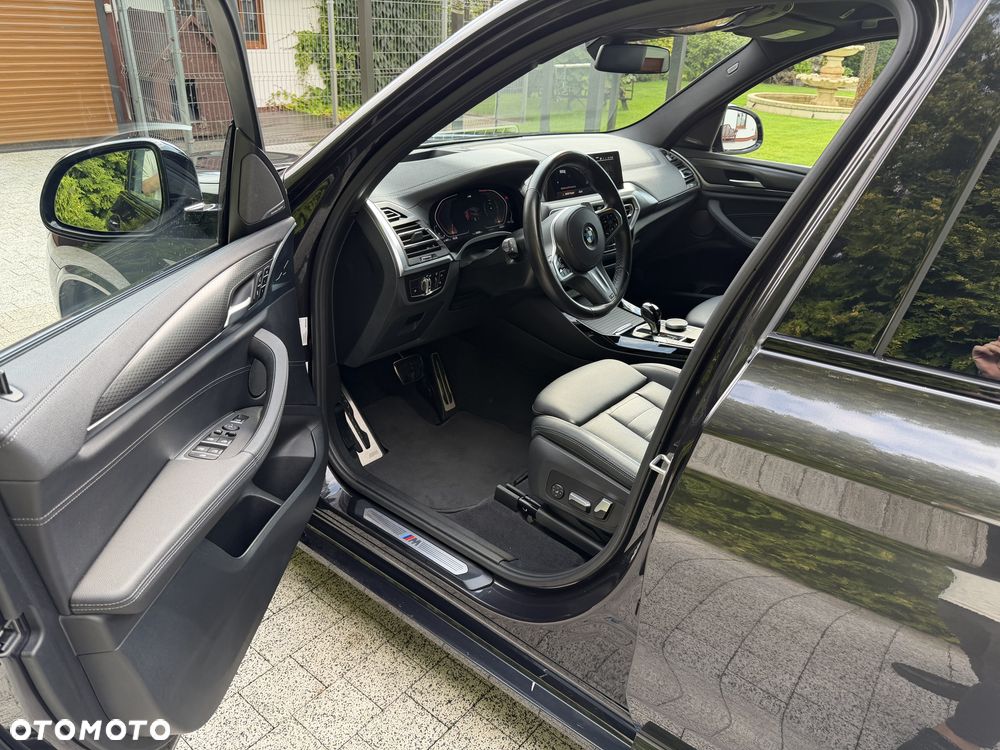 BMW X3 xDrive20d M Sport Edition - 7
