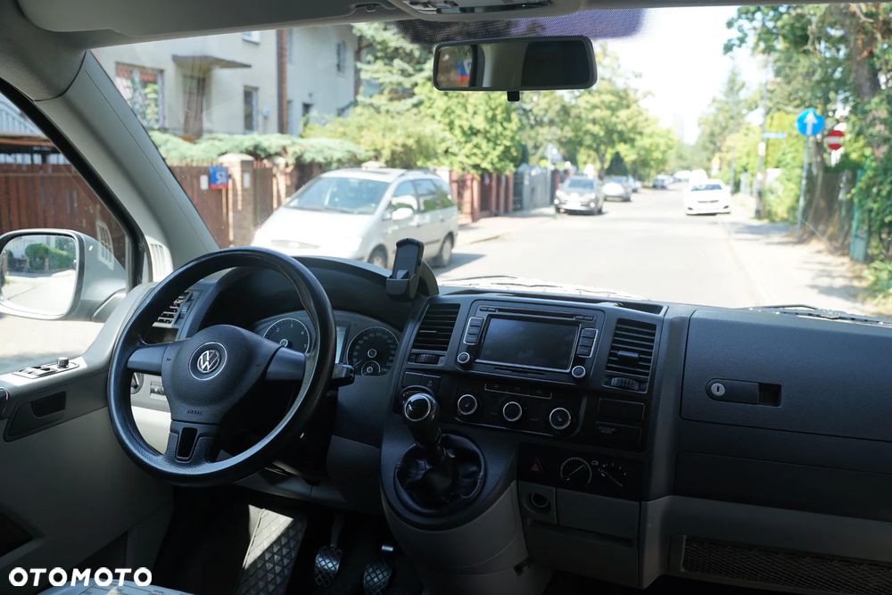 Volkswagen Transporter - 12