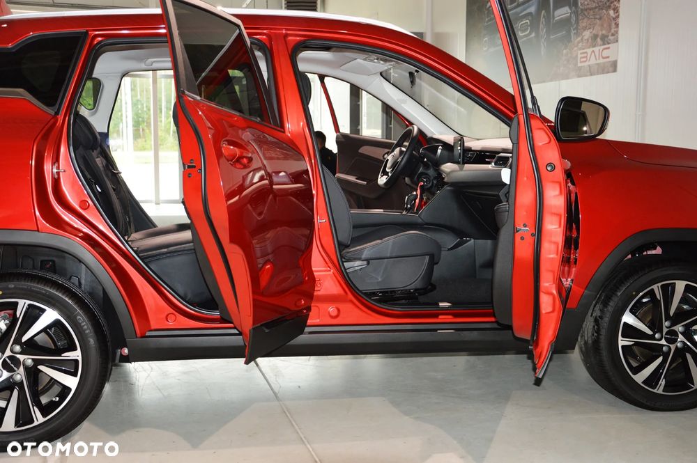 BAIC 3 1.5T Luxury - 24