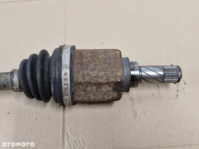 NISSAN JUKE I 1 F15 LIFT 1.2 T-DIG PÓŁOŚ LEWA LEWY PRZÓD - 2