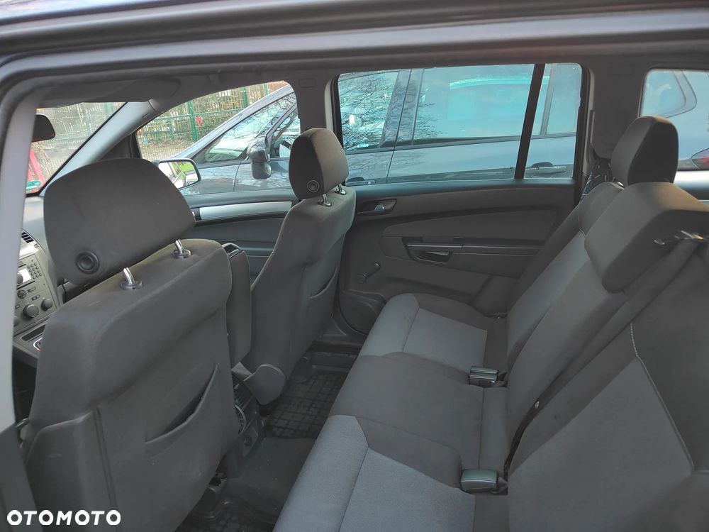 Opel Zafira 1.8 - 26