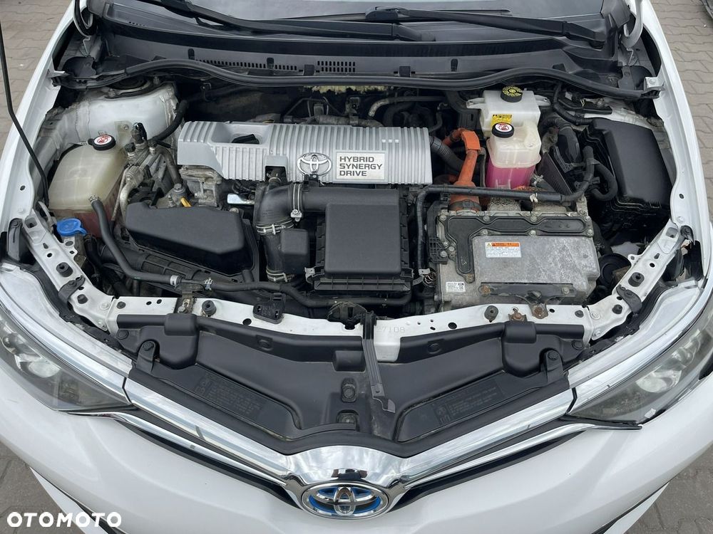 Toyota Auris Hybrid 135 Comfort - 13
