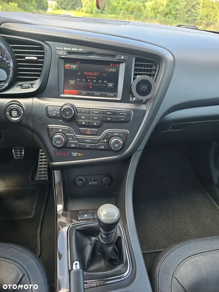 Kia Optima 1.7 CRDi XL - 12