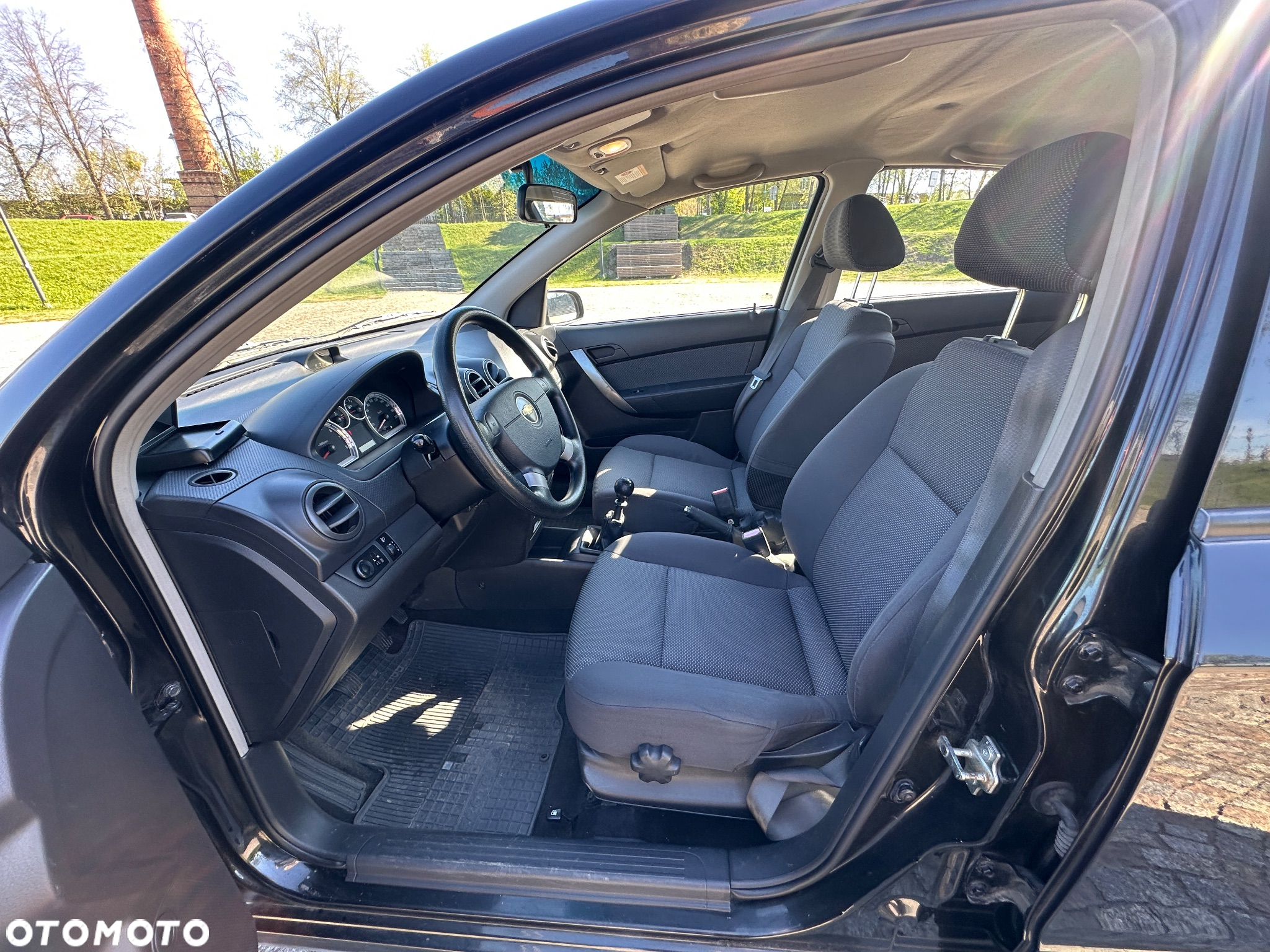 Chevrolet Aveo - 18