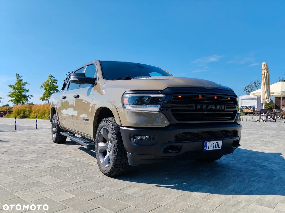 RAM 1500 5.7 Crew Cab Laramie - 8