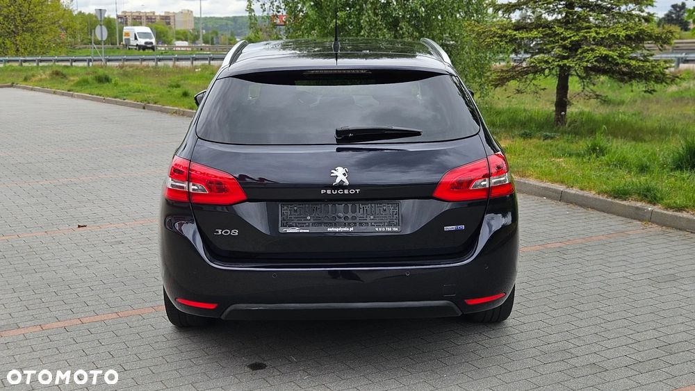 Peugeot 308 - 18