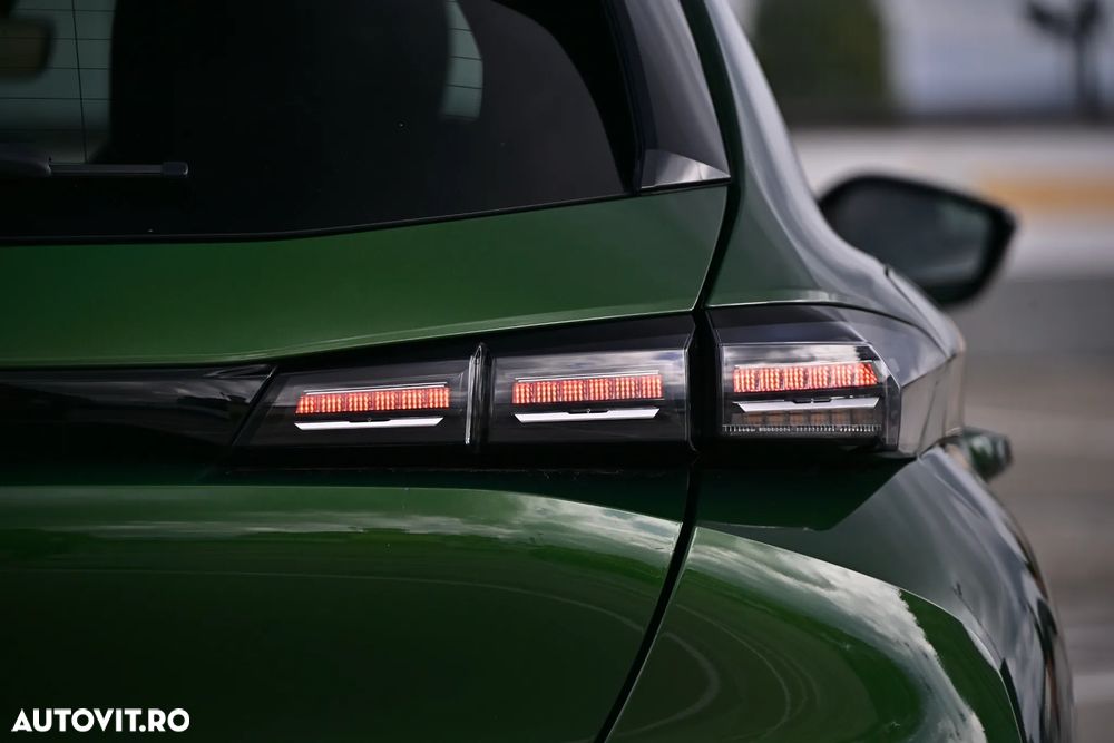 Peugeot 308 BlueHDi FAP 130 EAT8 Stop & Start GT - 18