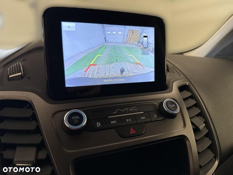 Ford Transit Connect - 17