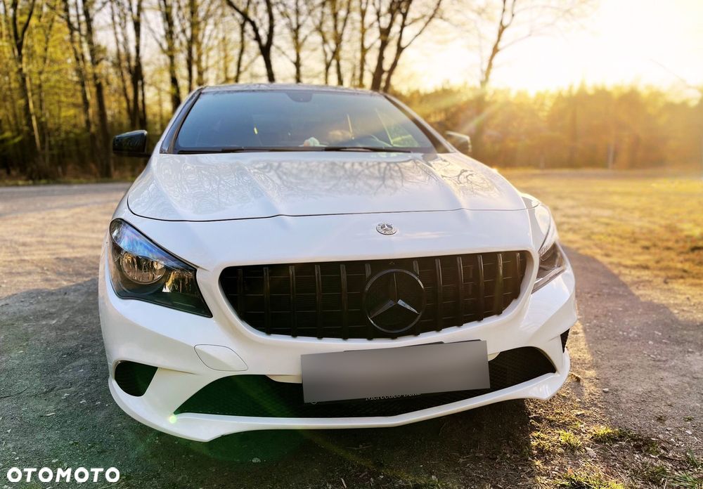 Mercedes-Benz CLA 250 4Matic 7G-DCT - 4