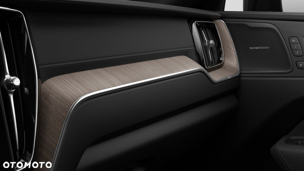 Volvo XC 60 B5 B AWD Ultra Dark - 10