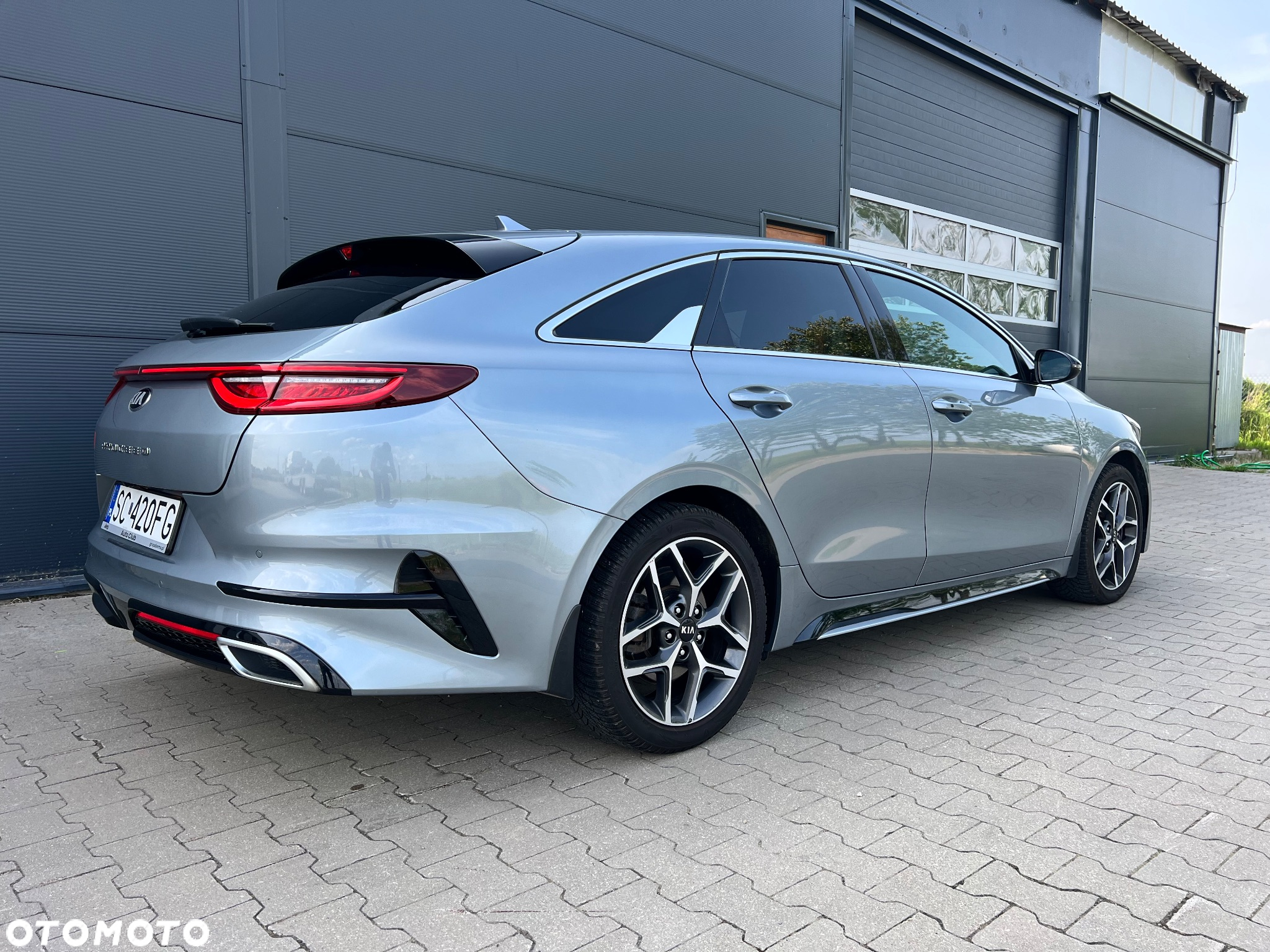 Kia ProCeed 1.6 CRDi GT Line DCT - 14