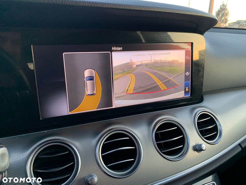 Mercedes-Benz Klasa E 220 d 4-Matic Avantgarde - 16