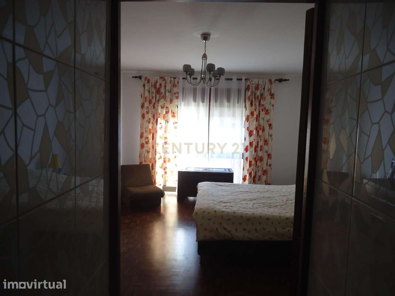 Moradia Exclusiva T5 com 285m² - Grande imagem: 2/10