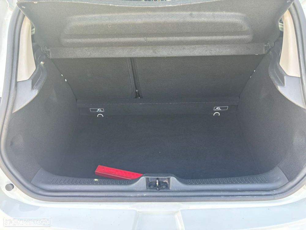 Renault Clio 0.9 TCE Luxe - 12