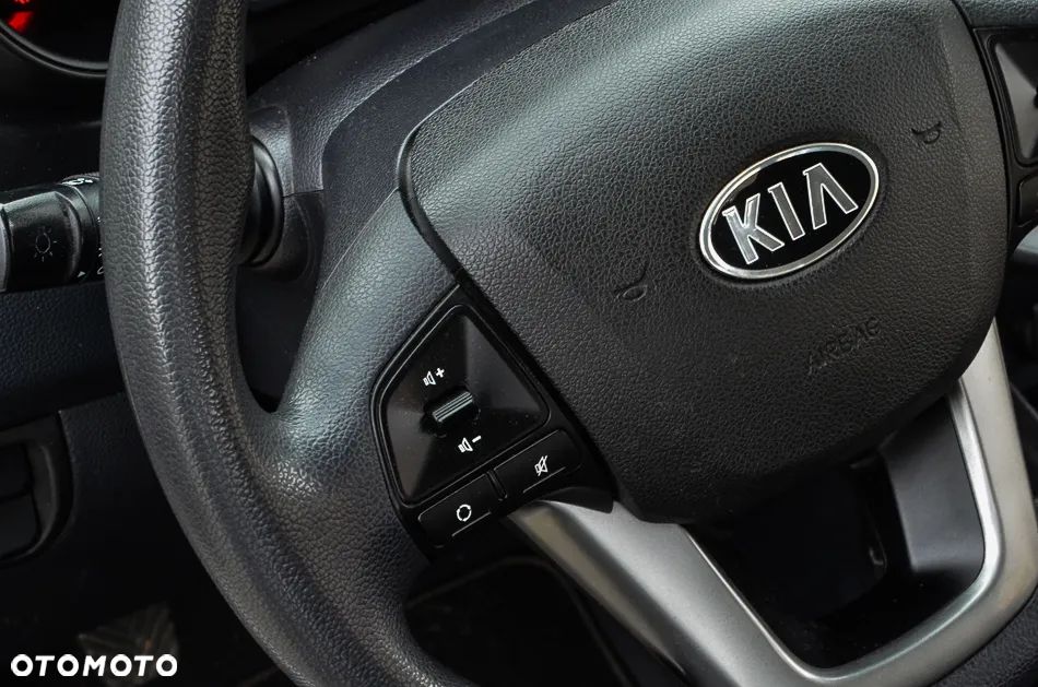 Kia Rio 1.4 Spirit - 38
