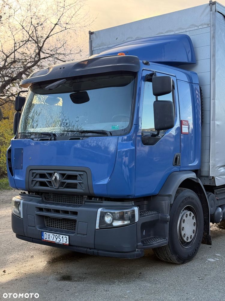 Renault D Wide - 4