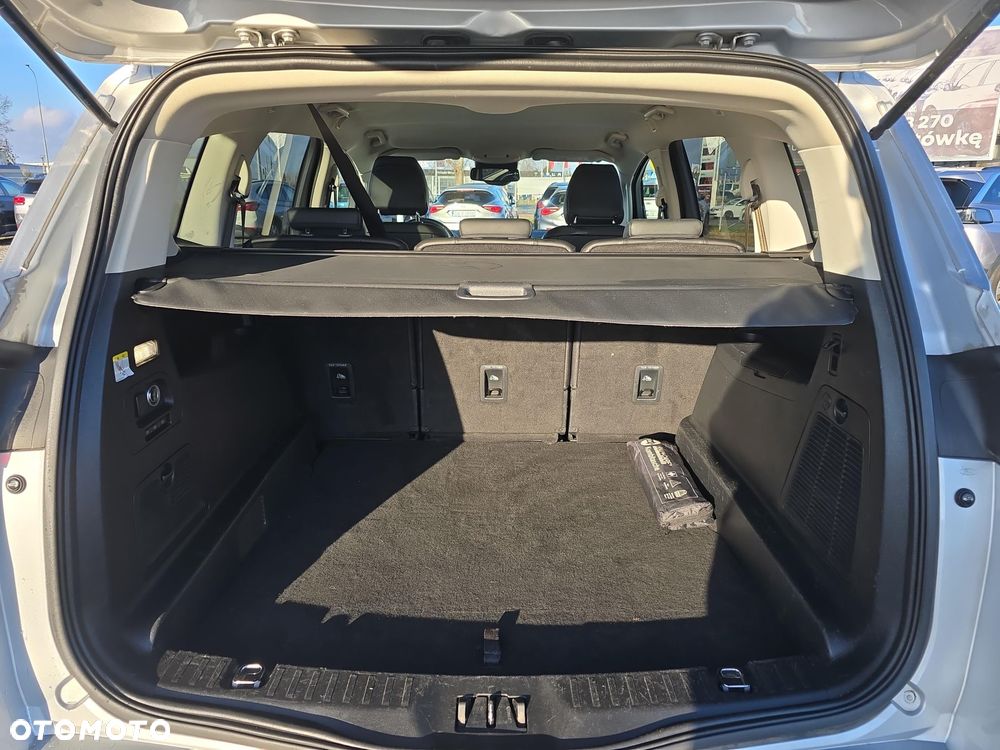 Ford S-Max 2.0 EcoBlue Titanium - 10