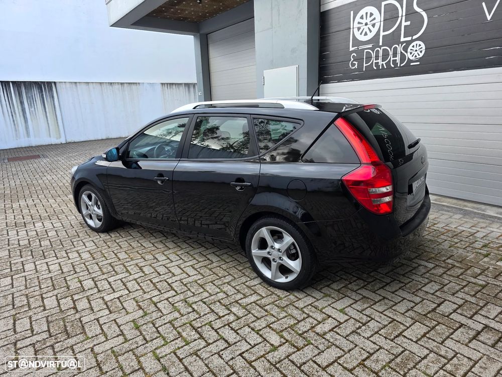 Kia Ceed SW 1.6 CRDi EX ISG - 7