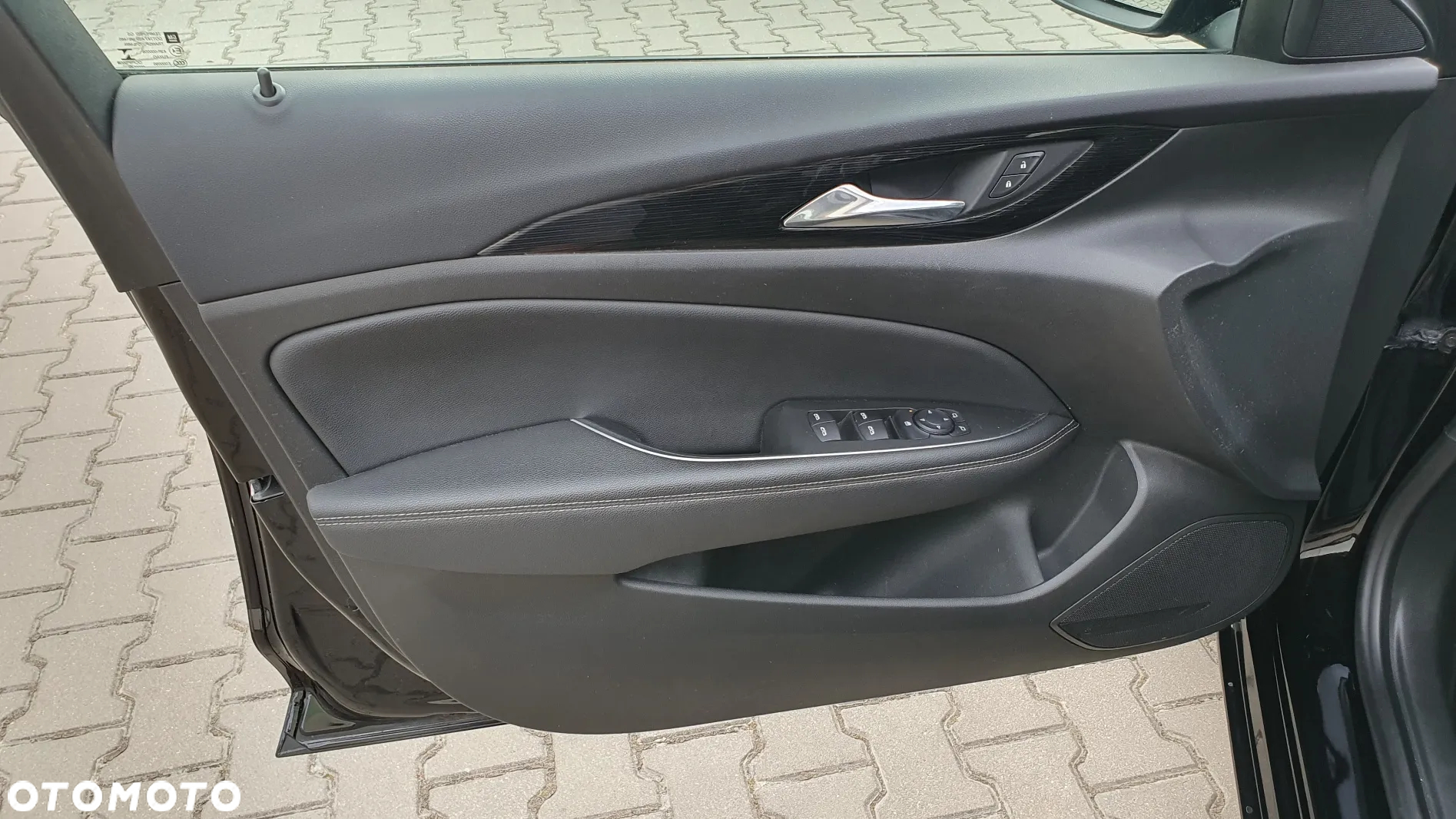 Opel Insignia 1.5 T Innovation S&S - 22