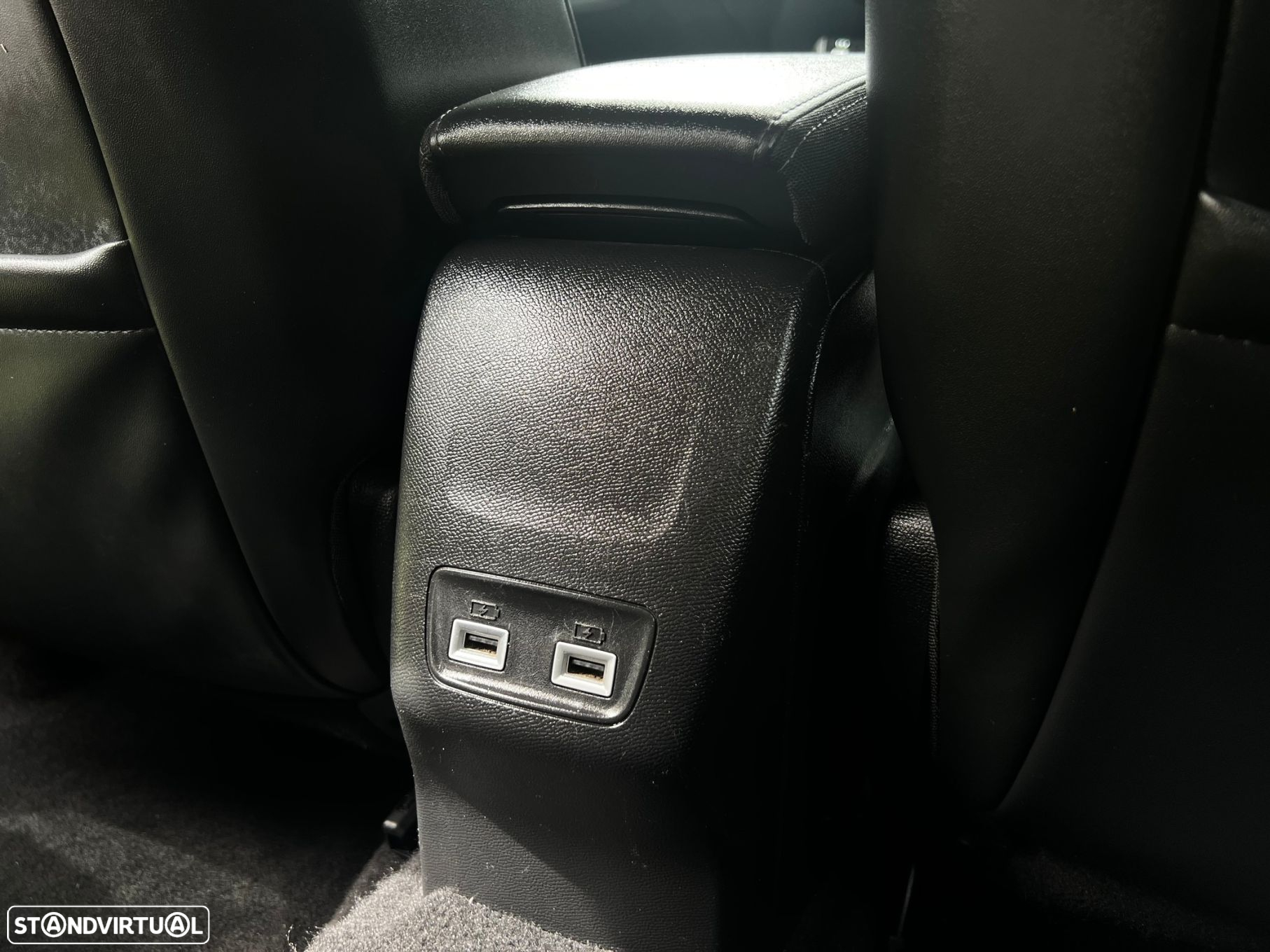 Peugeot e-208 Allure Pack - 59