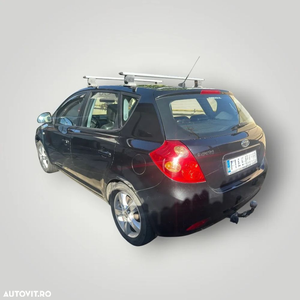 Kia Ceed 1.6 CRDi LX - 6