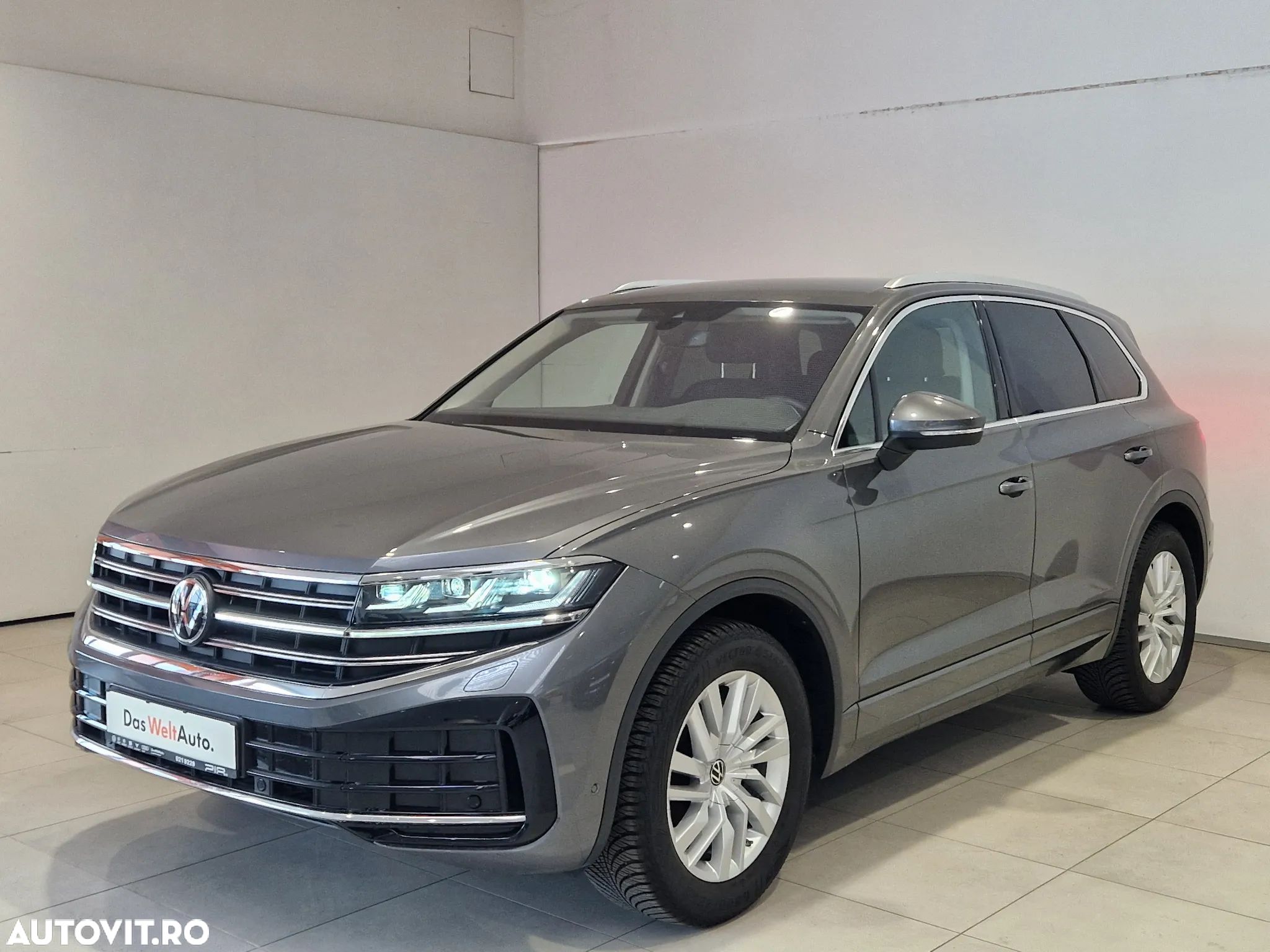 Volkswagen Touareg V6 TDI Elegance - 1