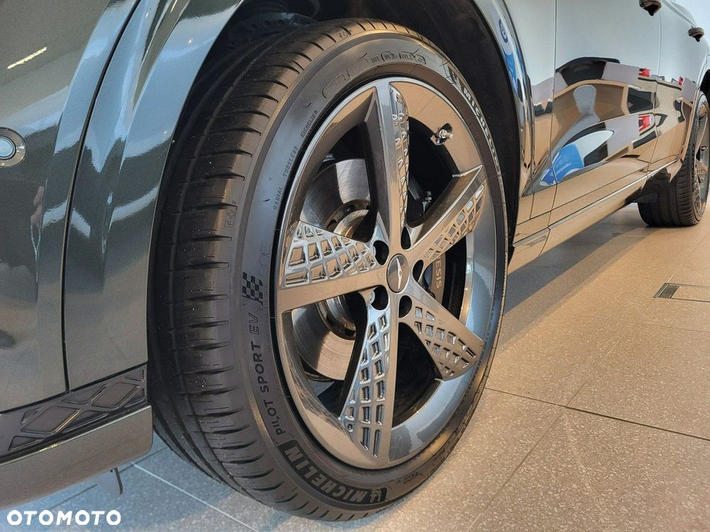 Genesis GV70 2.2 Diesel AWD AT8 Sport Line - 10