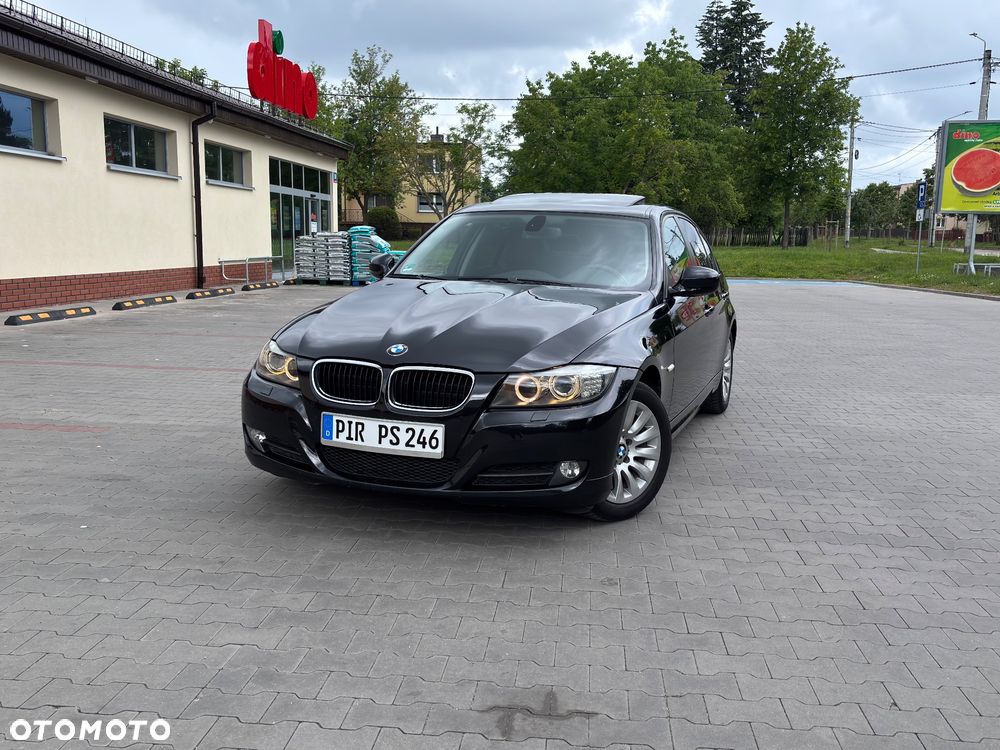 BMW Seria 3 320i - 6