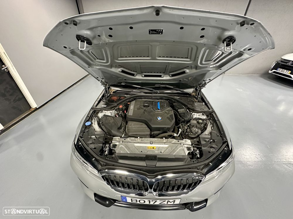 BMW 330 e Aut. Sport Line - 21