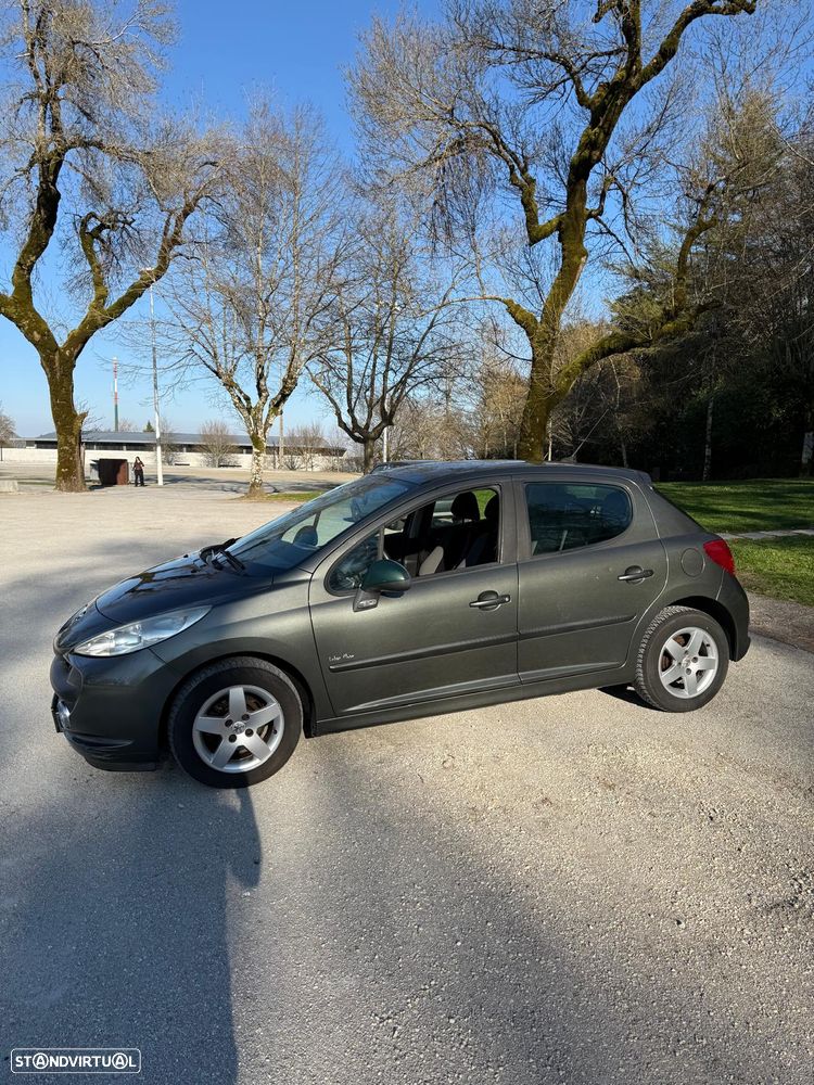 Peugeot 207 1.4 16V Active - 2