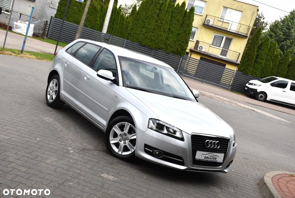 Audi A3 Sportback 2.0 TDI DPF S line Sportpaket - 2