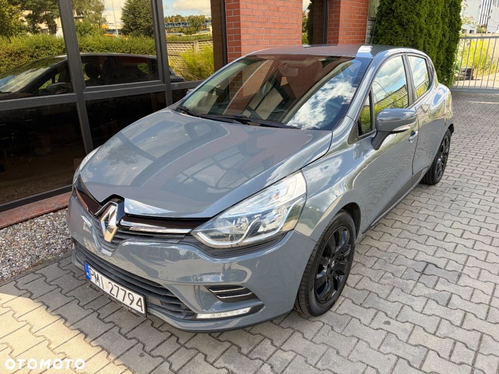 Renault Clio 1.2 16V Life - 1