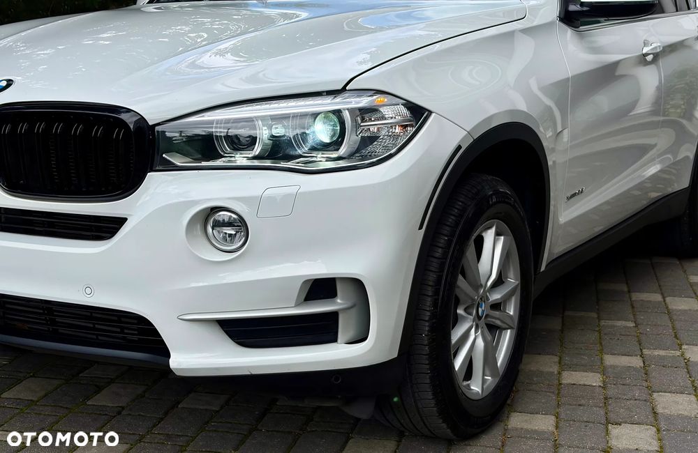 BMW X5 xDrive35i Edition Exclusive - 10