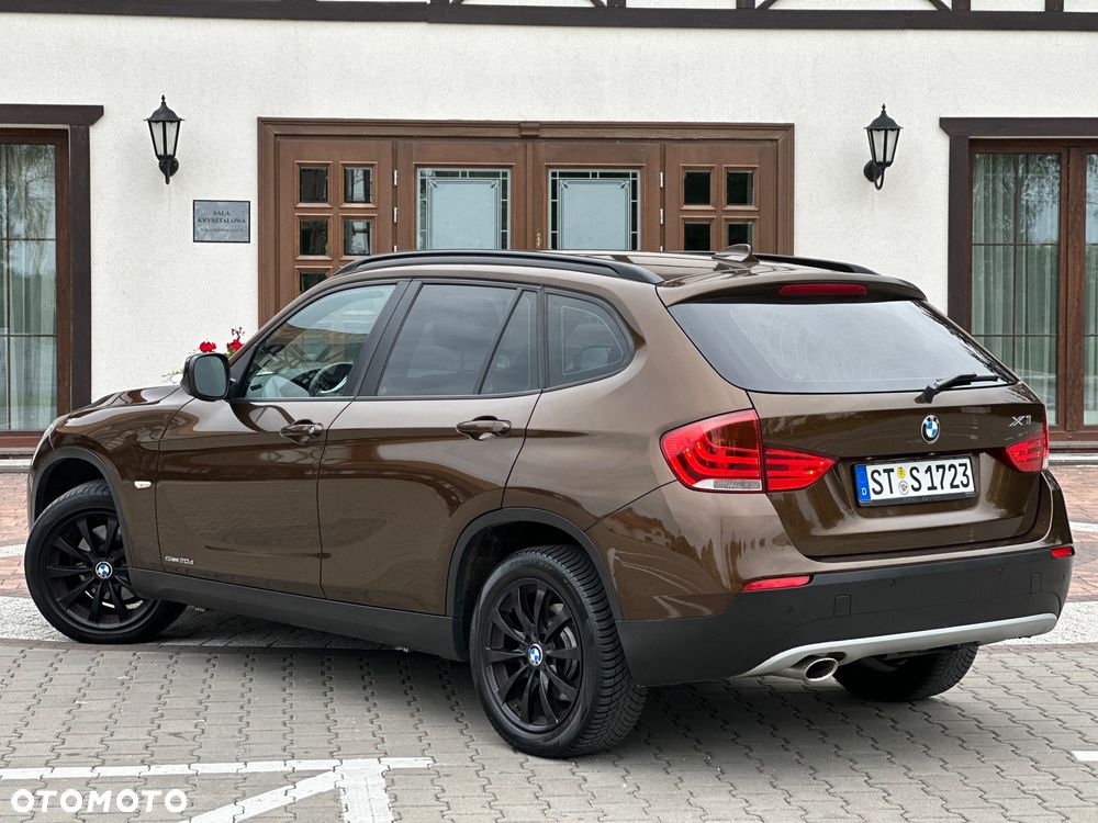 BMW X1 sDrive20d - 13