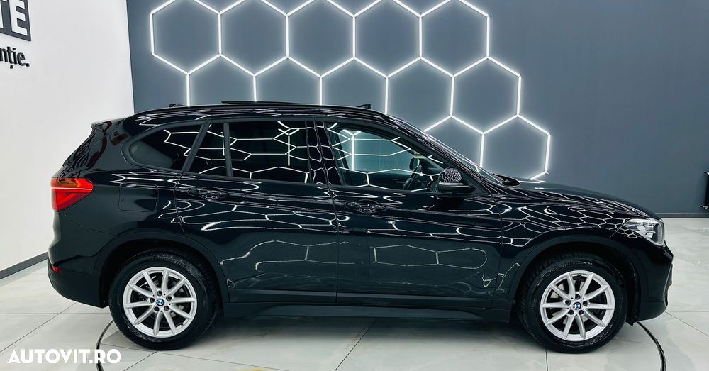 BMW X1 sDrive18i Aut. xLine - 34