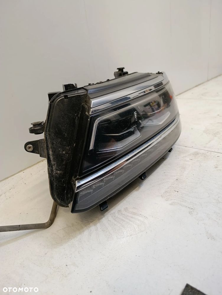 Lampa reflektor full led lewy przód eu Volkswagen Tiguan II 2 5NA - 3
