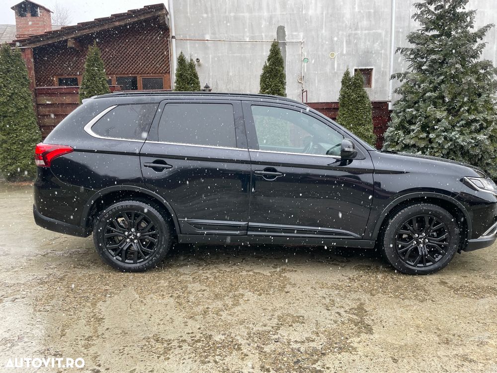 Mitsubishi Outlander - 6