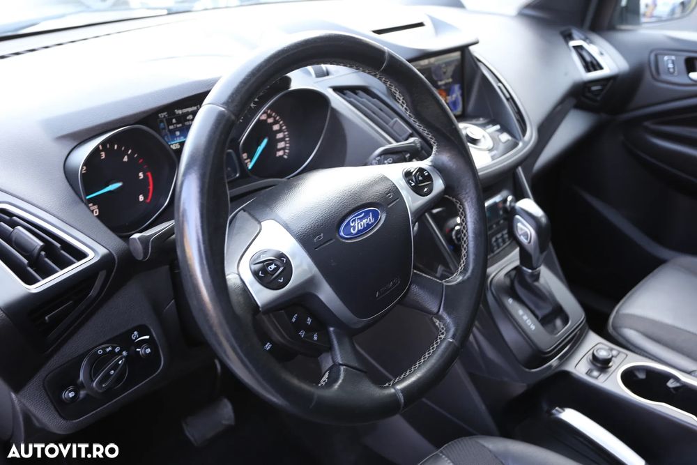 Ford Kuga 2.0 TDCi 4x4 Aut. ST-Line - 15