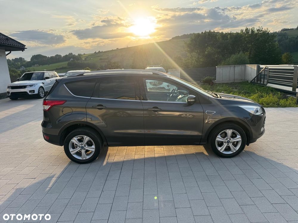 Ford Kuga 2.0 TDCi 2x4 SYNC - 4