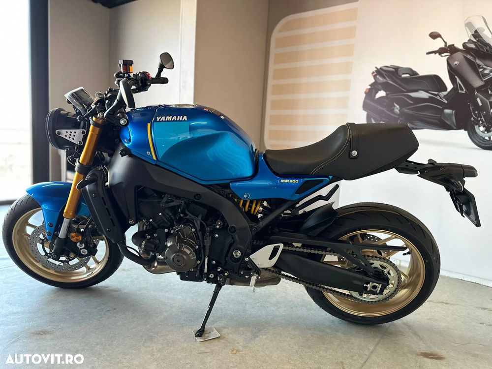 Yamaha XSR 900 - 3