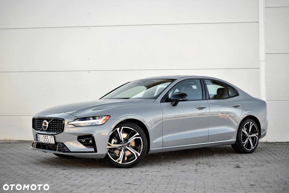 Volvo S60 B5 B Ultimate Dark - 6